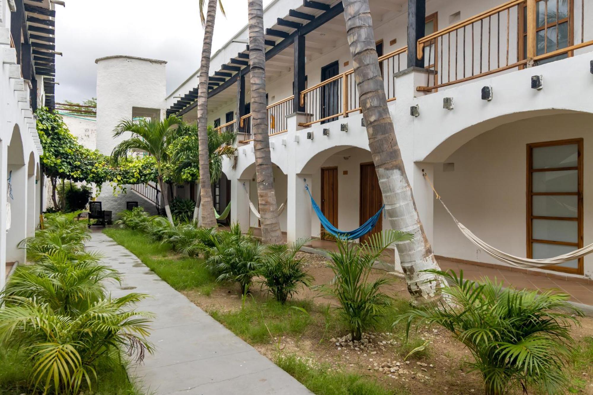 Hotel Sansiraka Suites By Geh Suites — Fotos 2